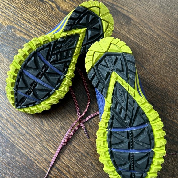 Saucony Running Shoes - Purple & Neon - Women's Size 6 - Never Worn - Picture 4 of 4